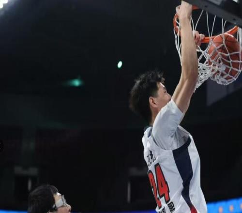 CBA男籃動態(tài)更新！廣東男籃vs北京男籃，賽前帶來廣東男籃徐杰、胡明軒、崔永熙以及北京男籃趙睿最新消息