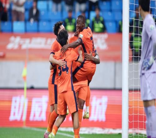 中超綜述：蓉城11分領(lǐng)跑保級隊4連勝2大豪門隕落下輪3場焦點戰(zhàn)