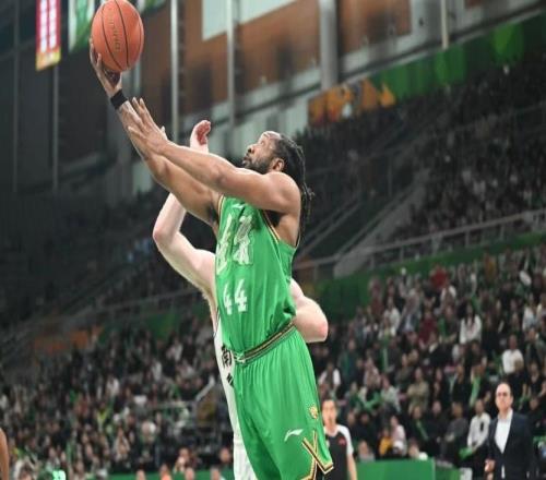 遼寧男籃動態(tài)更新！付豪合同到期開練，三名小將將升入第一梯隊(duì)，球隊(duì)不會放趙繼偉離開