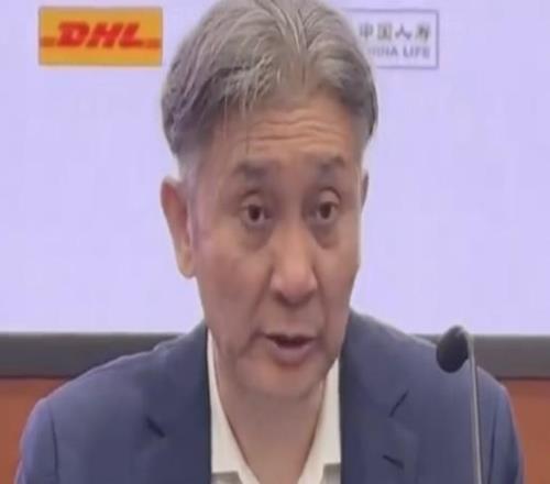 鄭永剛：現(xiàn)在不去想總冠軍的問題，拼到現(xiàn)在不容易先一步步來