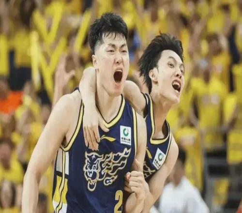 CCTV5直播！廣東VS首鋼生死戰(zhàn)，杜鋒客場全力爭勝