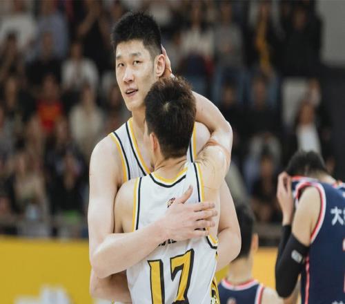 隨著深圳、廣廈險(xiǎn)勝，季后賽又亂了！深圳挺進(jìn)四強(qiáng)，爭(zhēng)冠希望大增