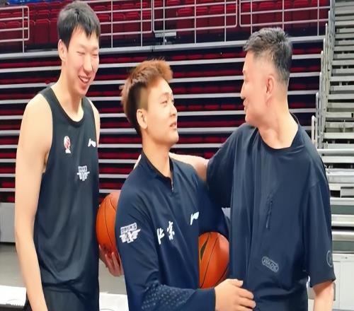 大魔王18+8淘汰廣東！崔永熙拖后腿,徐杰被打回原形,杜鋒爭冠夢碎