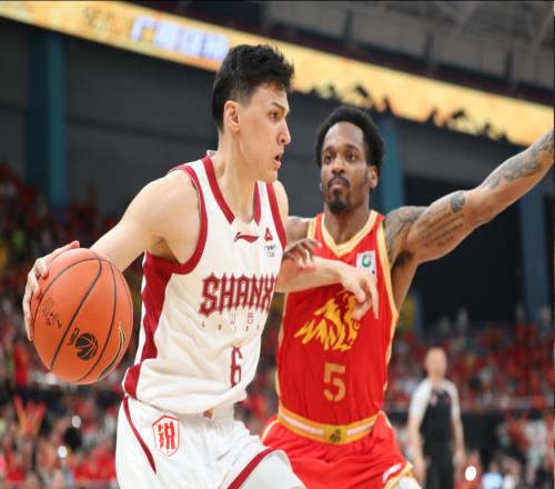 山西出局揪出最拉胯之人！在場輸22分+3戰(zhàn)14中3，球迷：不如原帥