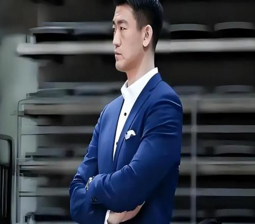 排名懸念拉滿！CBA最后一個(gè)四強(qiáng)名額，廣廈山西死磕到底
