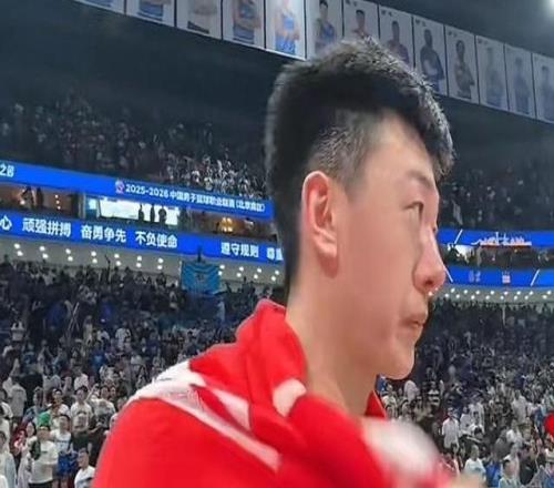 廣東出局夜王少杰淚灑現(xiàn)場！2年租借到期下賽季回歸存疑