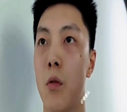 胡明軒賽季結(jié)束單獨(dú)采訪！談康復(fù)計(jì)劃+賽季收獲，直指身體第一位