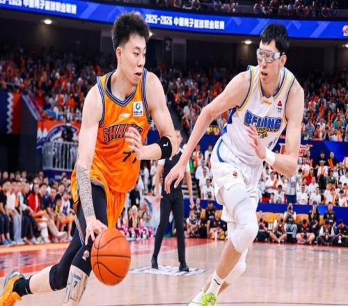 CBA第一爭(zhēng)冠大熱！上海掀翻北京豪取26連勝：誰(shuí)能阻擋他們沖冠
