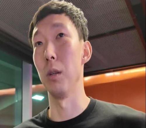 誰是北京隊(duì)最難纏的球員雖只得15分，但賽后周琦直言很難限制他