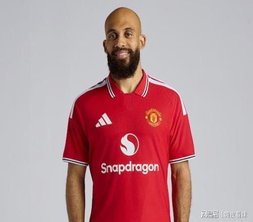 即將官宣！曼聯(lián)宣布新變化，卡塞米羅禮物揭曉，多拿一分鎖定第三