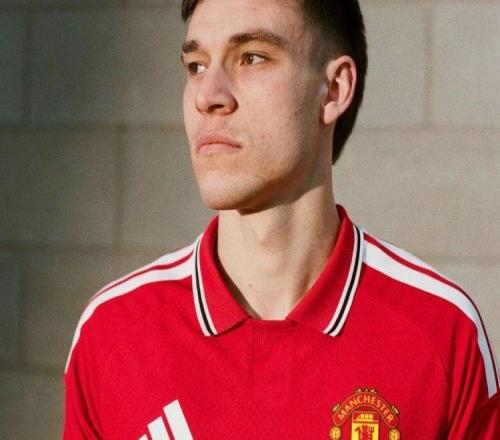 曝曼聯(lián)水貨同意轉(zhuǎn)會(huì)土超95%離隊(duì)！每天訓(xùn)練最早走，拉爵拍板賣(mài)掉