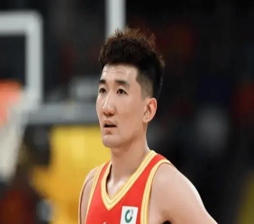 廣廈3核心點太強悍！胡金秋孫銘徽鎖關(guān)鍵球，布朗奠定得分基本盤