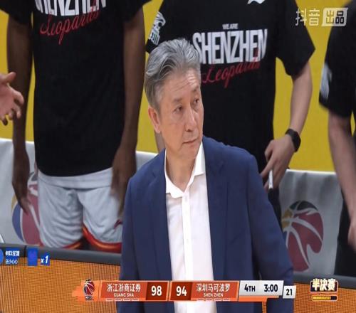 深圳输广厦揪出最大废材！2.19米大个子2分2板，这是职业球员吗