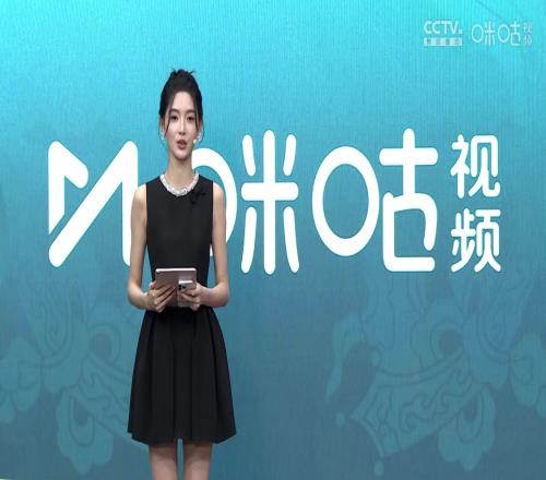 笑死！金佳悦让郭艾伦讲战术，郭艾伦：你看我会解析嘛我看两队也没啥战术