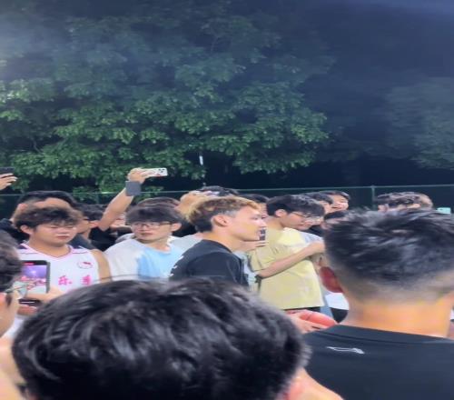 所有小个子的偶像