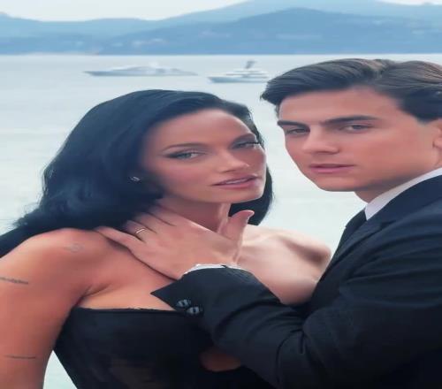 盛世容颜！迪巴拉被老婆衬托得更帅了