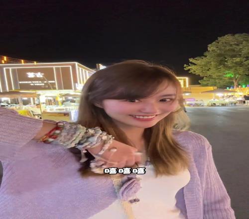 走不出去！美女主播小七逛景德镇：听说没有人能空手走出景德镇！
