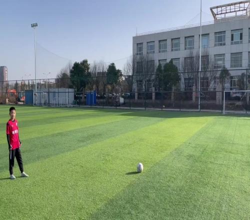 这值18万嘛孙继海事件小孩水平如何，其实这年龄发力还行