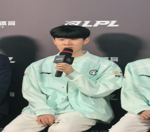 这是输比赛的理由吗TheShy：新版本倾向对线地图明亮很好