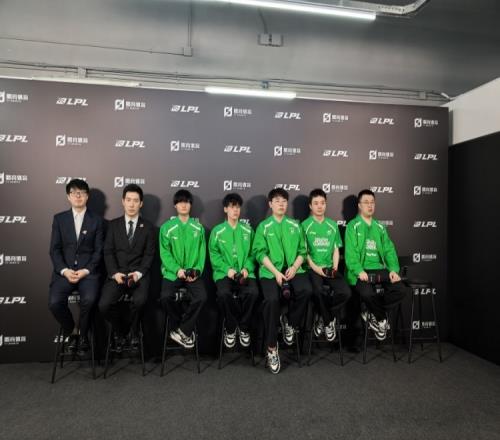 WBG赛后群访教练：第二局的BP是我的失误是比较可惜的地方