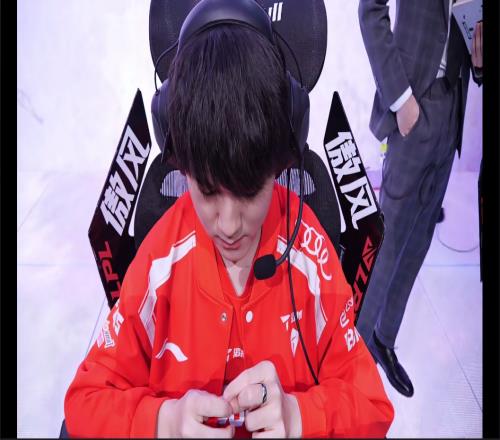 TES超话热议不敌AL：今天从bp到选手发挥全是晕的