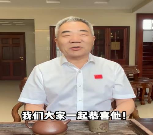 丁俊晖父亲：恭喜赵心童！赵心童世锦赛夺冠成为中国斯诺克第一人