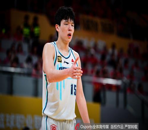 逐年下降！NBA提前参选人数从21年的353人降至今年的106人