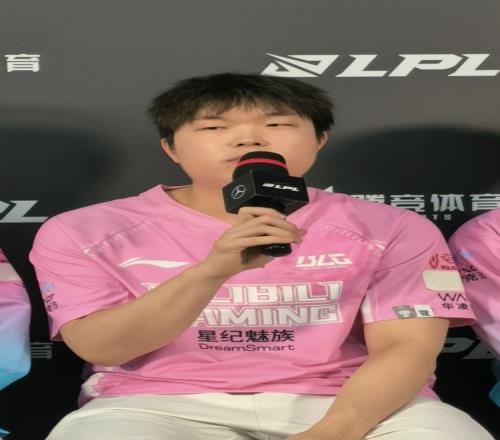 赢了前二总该得到认可了吧！Bin：赢下AL对我们提升自信很有帮助