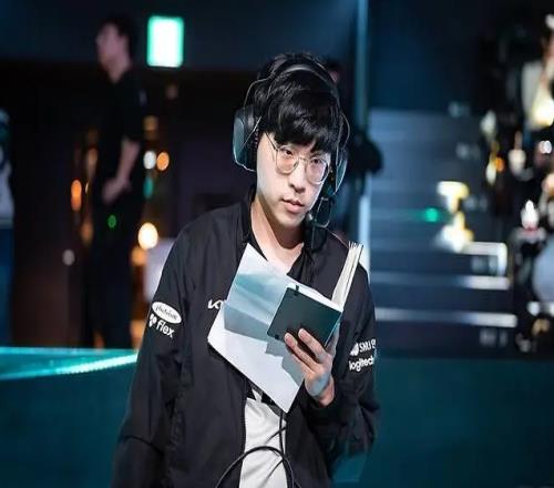 Bengi：比赛时不急躁的一方更占优势，面对T1必须拿下