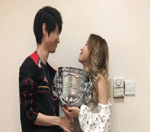 回去指导一下你老公！糖小幽赛后更博：再接再厉