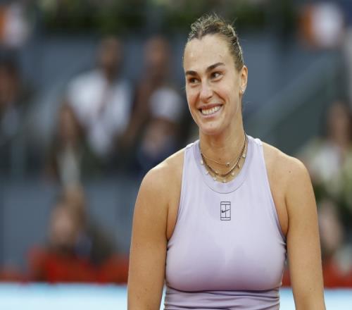 WTA1000罗马站第二轮：头号种子萨巴伦卡20横扫波塔波娃