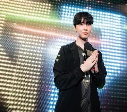 Chovy：想不到能拿这么多的POM，开赛12战全胜令我满意
