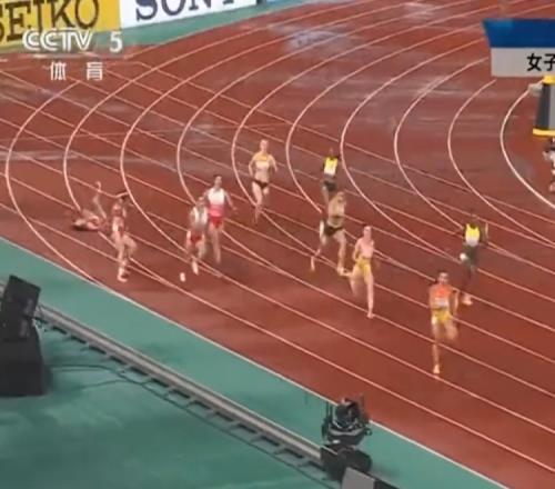 世界田径女子4X100接力：中国队掉棒小组垫底，无缘直通世锦赛