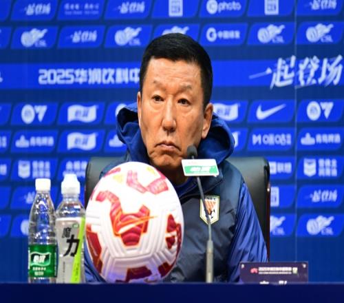 足球报：崔康熙帅位与未来3轮比赛息息相关间歇期是换帅好机会