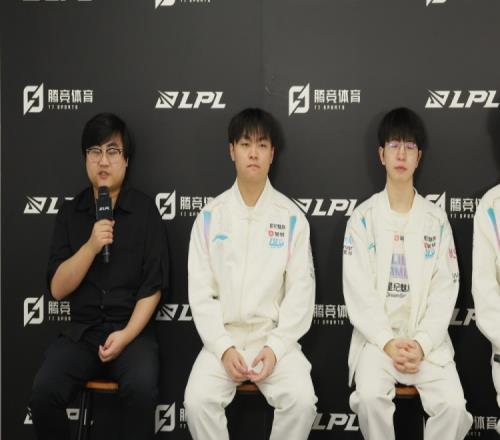 思路理清了！BLG教练：康特位给辅助是能够拿到更好的交换