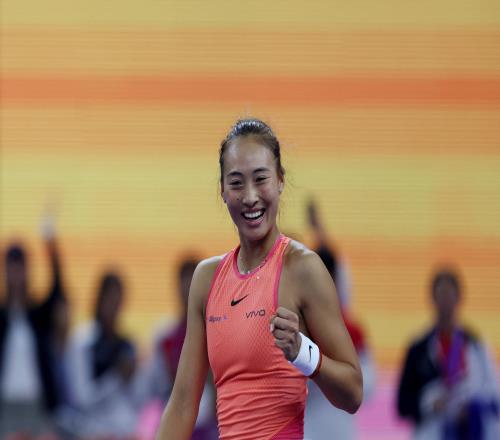 WTA1000罗马站，郑钦文晋级八强，收获215分124700欧元