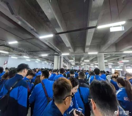 澎湃：远征球迷撬动文旅经济3000申花球迷在大连带动千万元消费