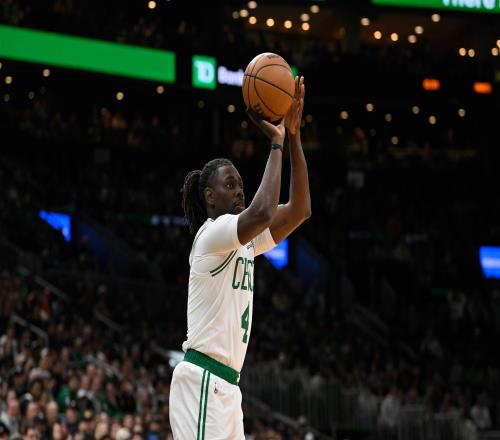 状态糟糕！霍勒迪半场7投仅1中拿4分2板2助正负值20...