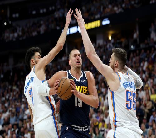 预热！NBA官方晒数据：本场是历史第154场G7双方本季交手战绩55