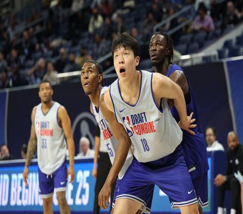 选秀专家：联合试训的球员通常更爱展示自我但今年的大多很团队