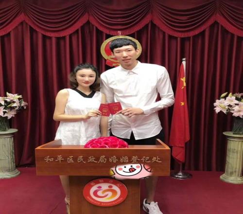 付政浩：周琦妻子真诚随笔难得到男性球迷的共情更适合女性阅读