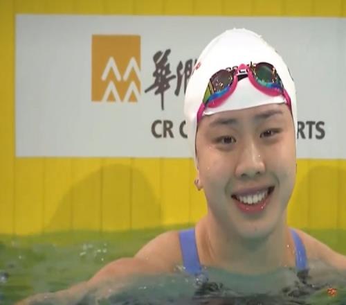 女子50米蛙泳决赛：唐钱婷30秒23夺冠，成绩达到世锦赛A标