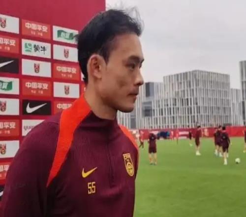 刘若钒：重返国足是在海港努力的回报踢印尼放松自己直面压力