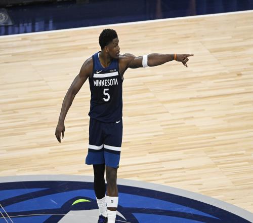 爱德华兹：雷霆是目前NBA最好的球队想赢他们多次将非常艰难