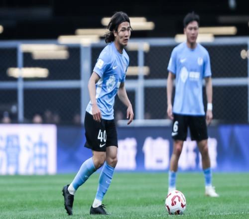 廖锦涛：踢上中超稍微离国家队接近一点点场下不玩任何社交媒体