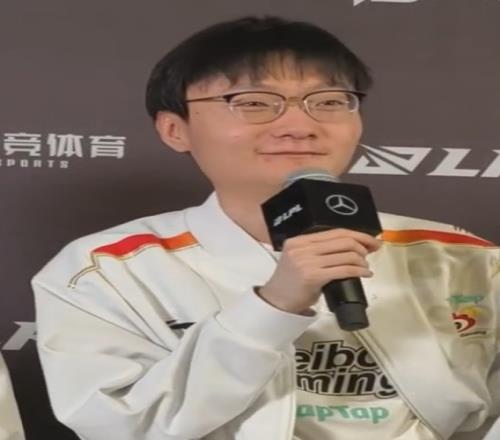 你开朗点就没事了！天：涅槃是我打出来的词不允许自己去涅槃组