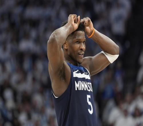 前NBA球员：华子得到科比与乔丹的层次他学会背打其他队就玩完了
