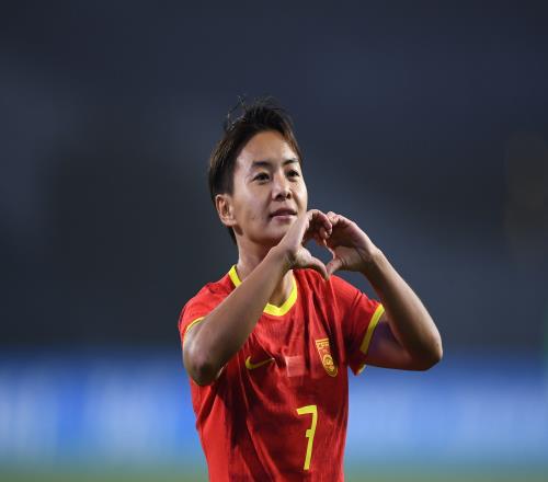 下场对美国！今晚报：王霜等3名武汉队的国脚已和中国女足汇合