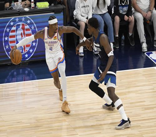 小莫：等到了亚历山大的年纪爱德华兹也会是超巨&MVP