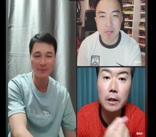 球迷觉得呢肇俊哲：伊万走了让郑智带国足是个好选择！